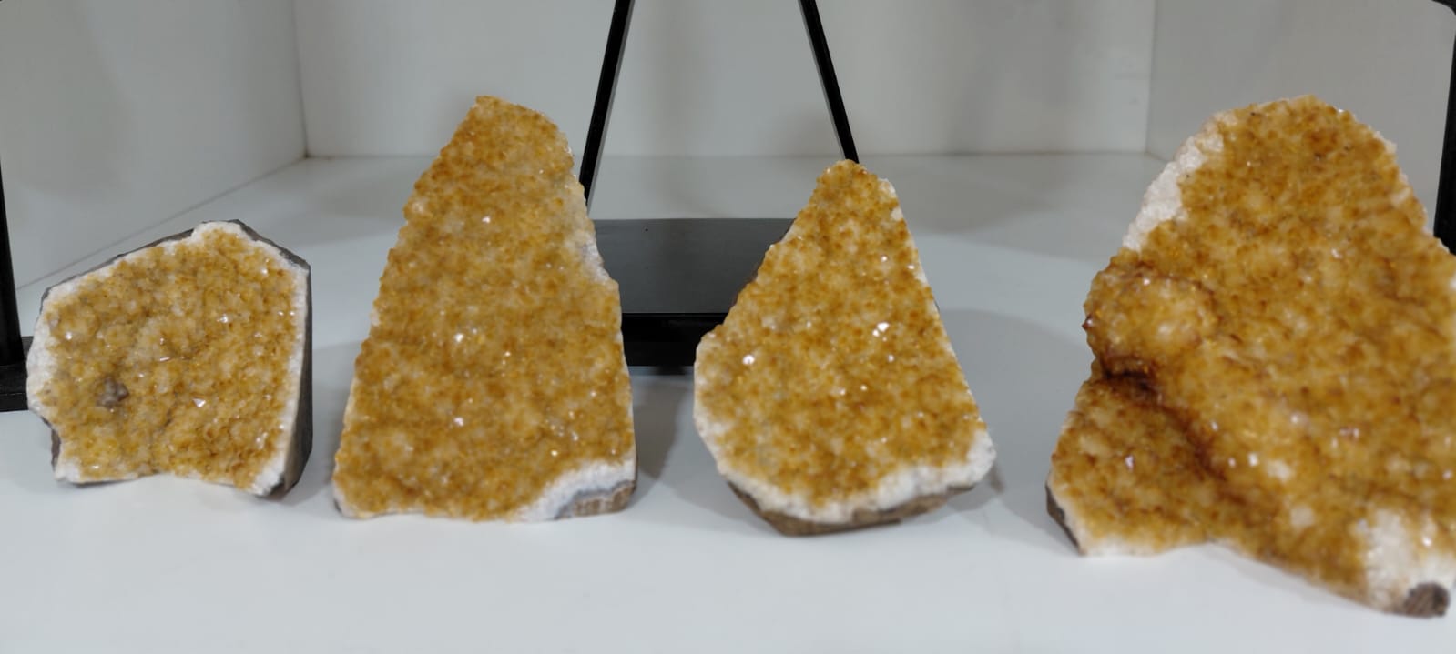 Natural Uruguayan citrine - Premium yellow quartz specimens from Artigas