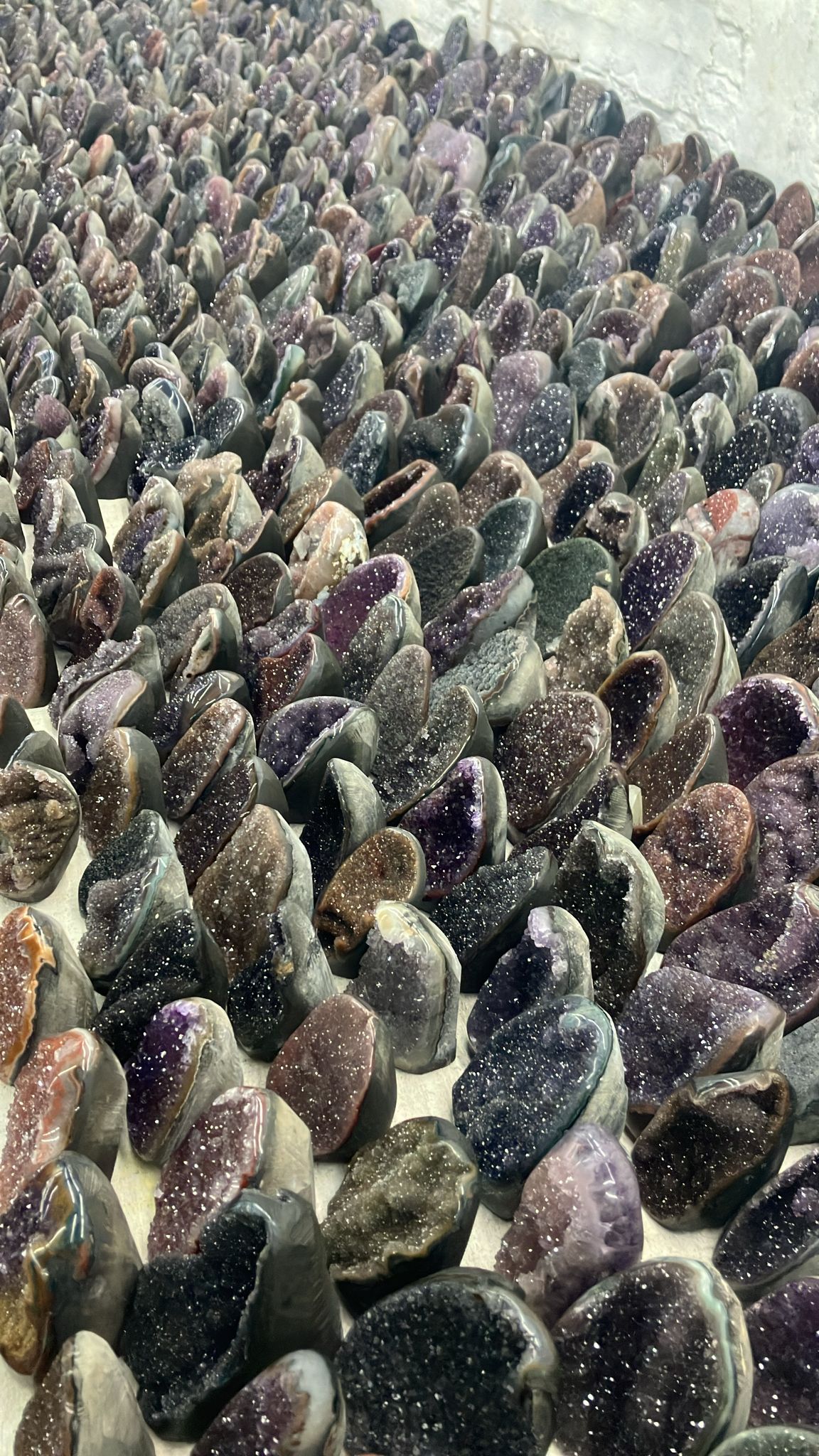 Rainbow amethyst from Uruguay - Multi-colored crystal specimen - EXTRA quality from Artigas