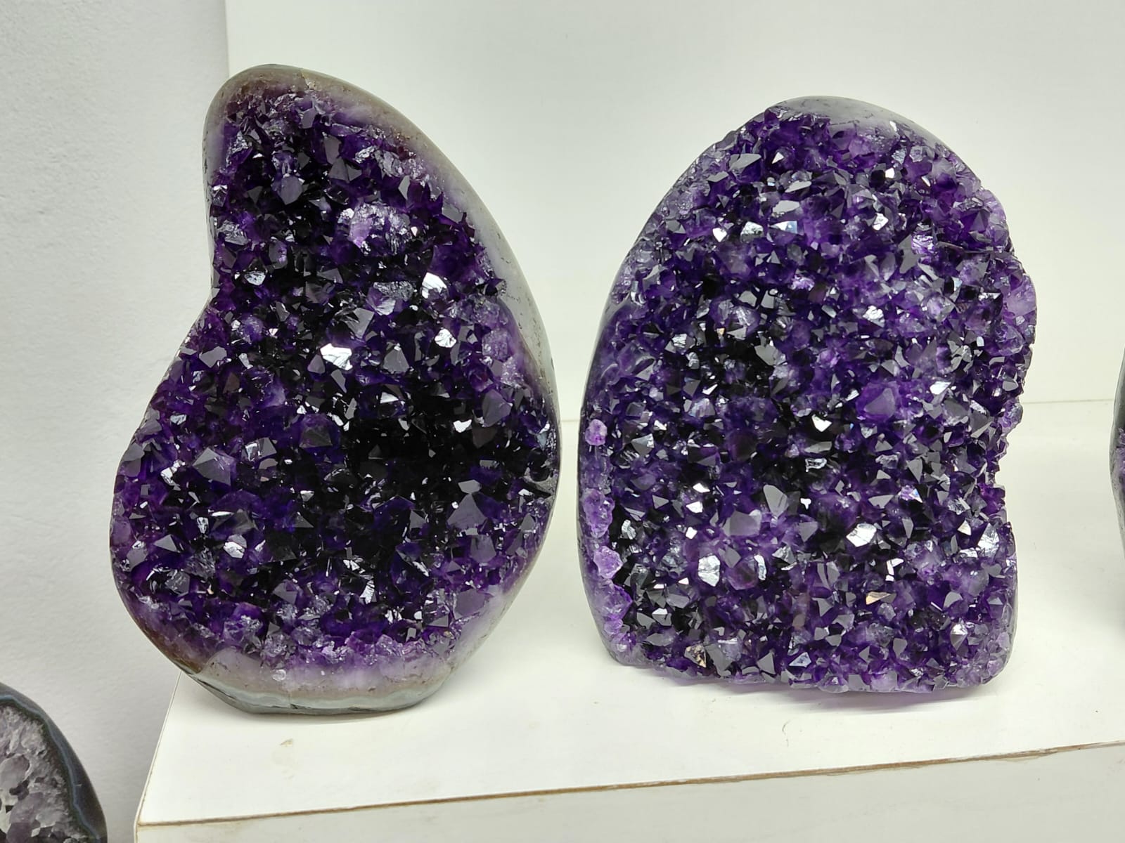 Uruguay quality certified amethyst geodes - Premium natural specimens from Artigas